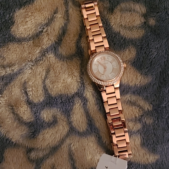 Michael Kors Rose Gold Watch with Bracelet main image 7